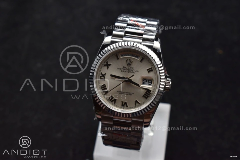 White Edition QF (Gain Stick DayDate Weight) 36 Roman President Bracelet SS V5 on 904L vr3255 Best Steel Dial 1122